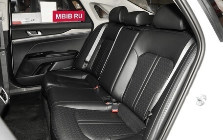 KIA K5, 2025 год, 3 720 000 рублей, 32 фотография