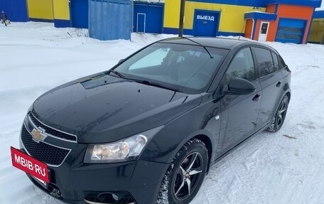 Chevrolet Cruze II, 2012 год, 700 000 рублей, 2 фотография