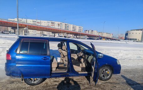 Nissan Liberty, 2002 год, 200 000 рублей, 4 фотография