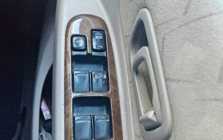 Nissan Liberty, 2002 год, 200 000 рублей, 15 фотография