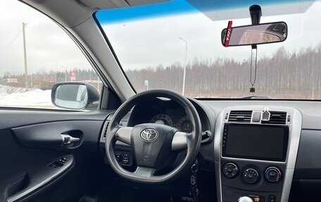 Toyota Corolla, 2012 год, 1 050 000 рублей, 5 фотография