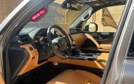 Lexus LX, 2025 год, 19 000 000 рублей, 4 фотография