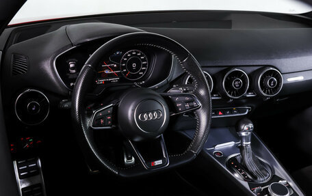 Audi TT, 2015 год, 3 359 000 рублей, 13 фотография