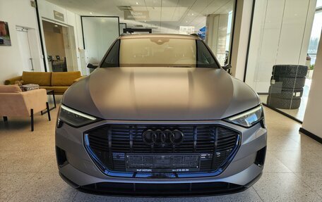 Audi e-tron I, 2021 год, 4 690 000 рублей, 2 фотография