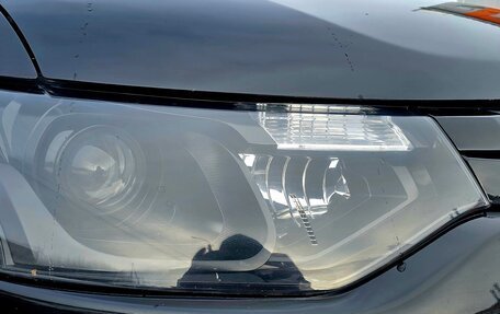 Mitsubishi Outlander III рестайлинг 3, 2013 год, 1 250 000 рублей, 6 фотография