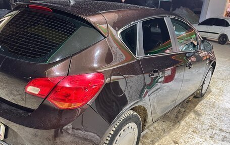 Opel Astra J, 2014 год, 825 000 рублей, 7 фотография