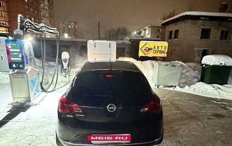 Opel Astra J, 2014 год, 825 000 рублей, 2 фотография