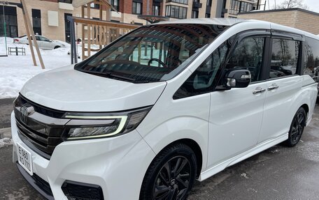 Honda Stepwgn IV, 2021 год, 2 780 000 рублей, 4 фотография