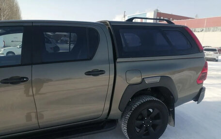 Toyota Hilux VIII, 2020 год, 4 800 000 рублей, 2 фотография