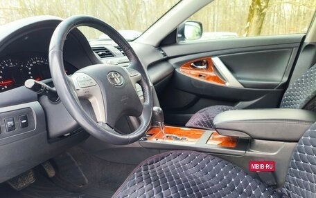 Toyota Camry, 2008 год, 1 200 000 рублей, 10 фотография