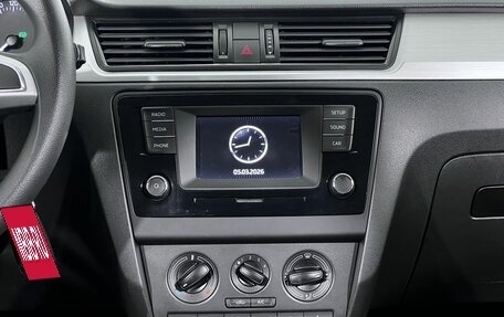 Skoda Rapid I, 2017 год, 1 400 000 рублей, 15 фотография