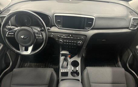 KIA Sportage IV рестайлинг, 2021 год, 2 890 000 рублей, 5 фотография