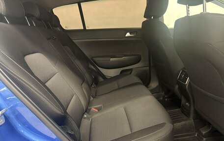 KIA Sportage IV рестайлинг, 2021 год, 2 890 000 рублей, 15 фотография