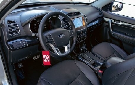 KIA Sorento II рестайлинг, 2014 год, 1 695 000 рублей, 13 фотография