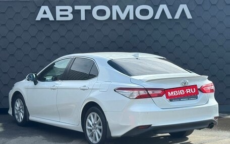 Toyota Camry, 2021 год, 2 500 000 рублей, 5 фотография