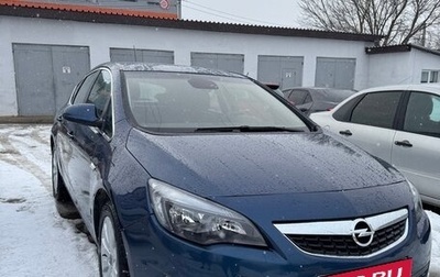 Opel Astra J, 2011 год, 600 000 рублей, 1 фотография