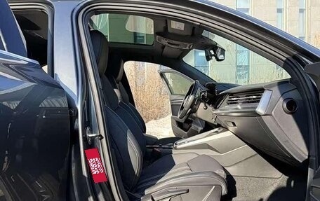 Audi A3, 2022 год, 2 200 000 рублей, 10 фотография