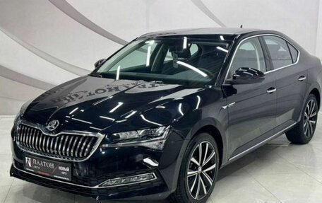 Skoda Superb III рестайлинг, 2025 год, 3 269 000 рублей, 1 фотография