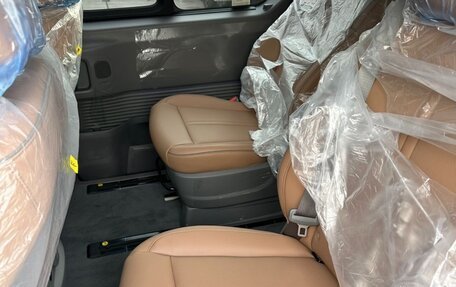 Hyundai Staria, 2025 год, 7 000 000 рублей, 7 фотография