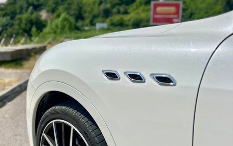 Maserati Levante I, 2017 год, 3 000 000 рублей, 10 фотография