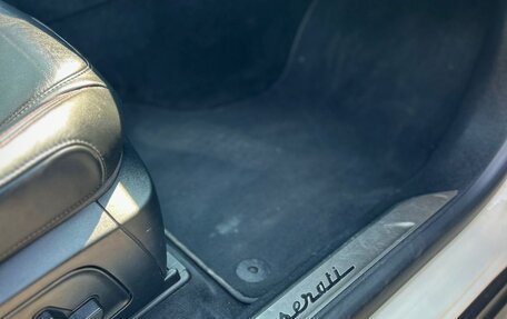 Maserati Levante I, 2017 год, 3 000 000 рублей, 11 фотография