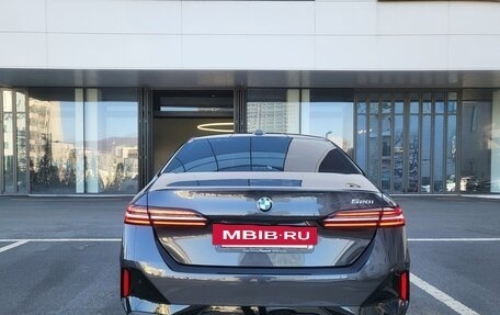 BMW 5 серия, 2025 год, 7 800 000 рублей, 3 фотография