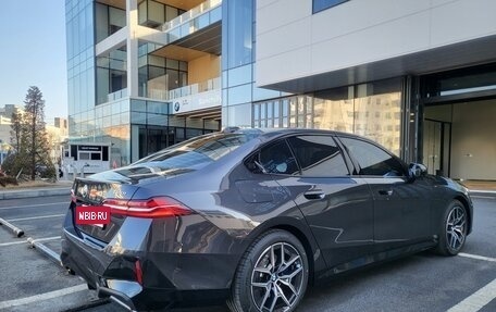 BMW 5 серия, 2025 год, 7 800 000 рублей, 5 фотография