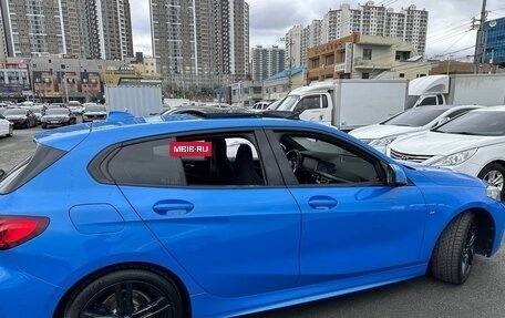 BMW 1 серия, 2019 год, 2 800 000 рублей, 4 фотография