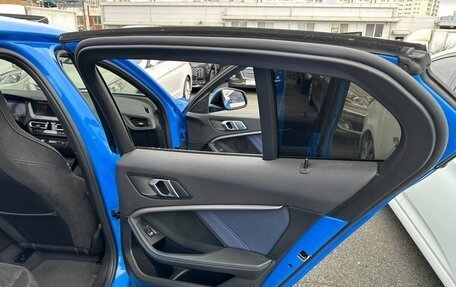 BMW 1 серия, 2019 год, 2 800 000 рублей, 20 фотография