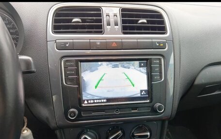 Volkswagen Polo VI (EU Market), 2020 год, 695 000 рублей, 2 фотография