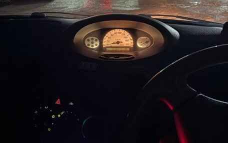 Toyota Platz, 2000 год, 350 000 рублей, 9 фотография