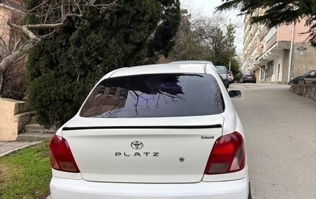 Toyota Platz, 2000 год, 350 000 рублей, 2 фотография