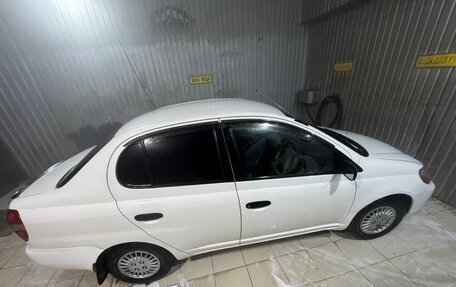 Toyota Platz, 2000 год, 350 000 рублей, 11 фотография