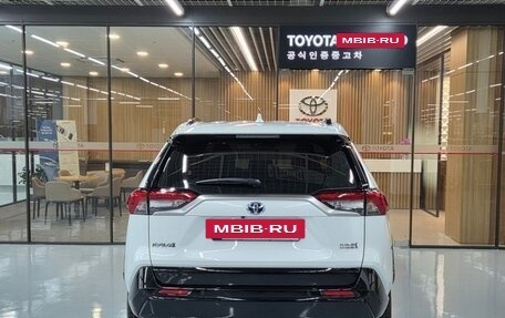 Toyota RAV4, 2024 год, 4 780 000 рублей, 4 фотография