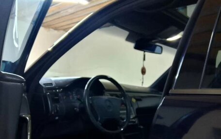 Mercedes-Benz E-Класс, 1997 год, 400 000 рублей, 8 фотография