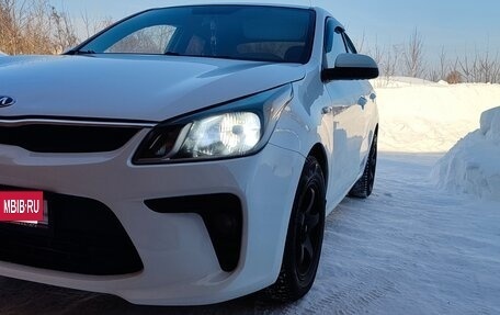 KIA Rio IV, 2017 год, 900 000 рублей, 11 фотография