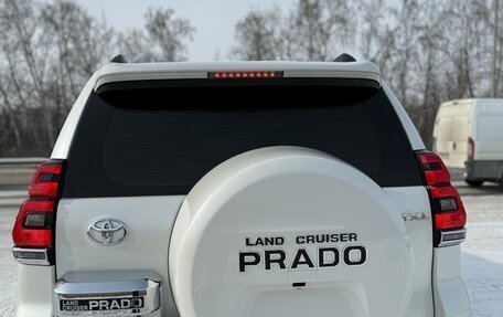 Toyota Land Cruiser Prado 150 рестайлинг 2, 2019 год, 7 300 000 рублей, 6 фотография