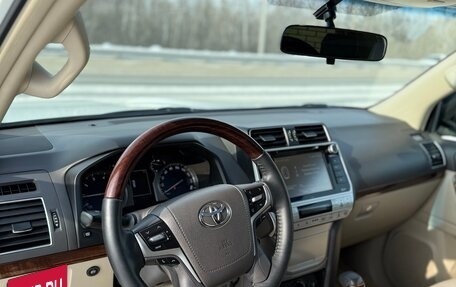 Toyota Land Cruiser Prado 150 рестайлинг 2, 2019 год, 7 300 000 рублей, 14 фотография