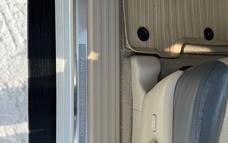 Toyota Land Cruiser Prado 150 рестайлинг 2, 2019 год, 7 300 000 рублей, 20 фотография