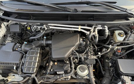 Toyota Land Cruiser Prado 150 рестайлинг 2, 2019 год, 7 300 000 рублей, 36 фотография