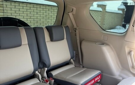 Toyota Land Cruiser Prado 150 рестайлинг 2, 2019 год, 7 300 000 рублей, 34 фотография