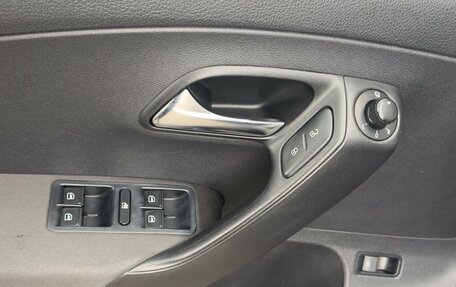 Volkswagen Polo VI (EU Market), 2013 год, 599 000 рублей, 13 фотография