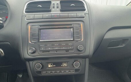 Volkswagen Polo VI (EU Market), 2013 год, 599 000 рублей, 12 фотография