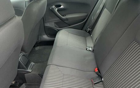 Volkswagen Polo VI (EU Market), 2013 год, 599 000 рублей, 18 фотография