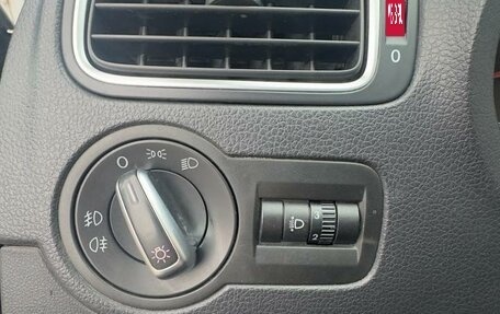 Volkswagen Polo VI (EU Market), 2013 год, 599 000 рублей, 17 фотография