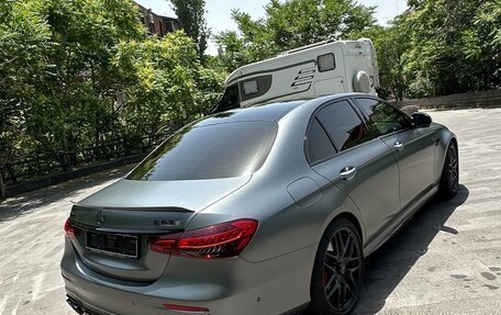 Mercedes-Benz E-Класс AMG, 2021 год, 6 950 000 рублей, 5 фотография