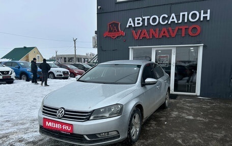 Volkswagen Passat B7, 2011 год, 890 000 рублей, 1 фотография