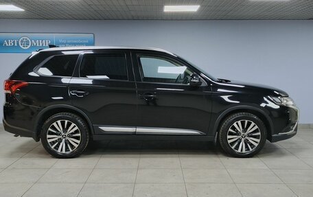 Mitsubishi Outlander III рестайлинг 3, 2019 год, 2 346 000 рублей, 4 фотография