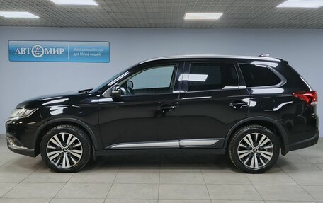 Mitsubishi Outlander III рестайлинг 3, 2019 год, 2 346 000 рублей, 8 фотография