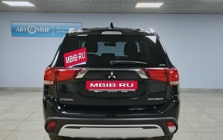 Mitsubishi Outlander III рестайлинг 3, 2019 год, 2 346 000 рублей, 6 фотография